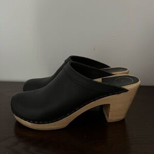 No. 6 Black Leather Mules with Wooden Heel